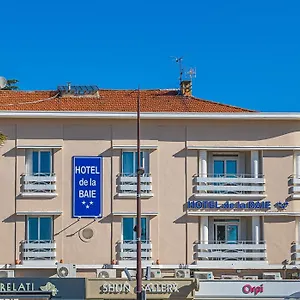 3* Hotel De La Baie